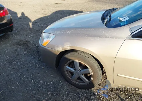 2004 Honda Accord 2.4 Ex from USA, damaged, VIN 1HGCM566X4A028643